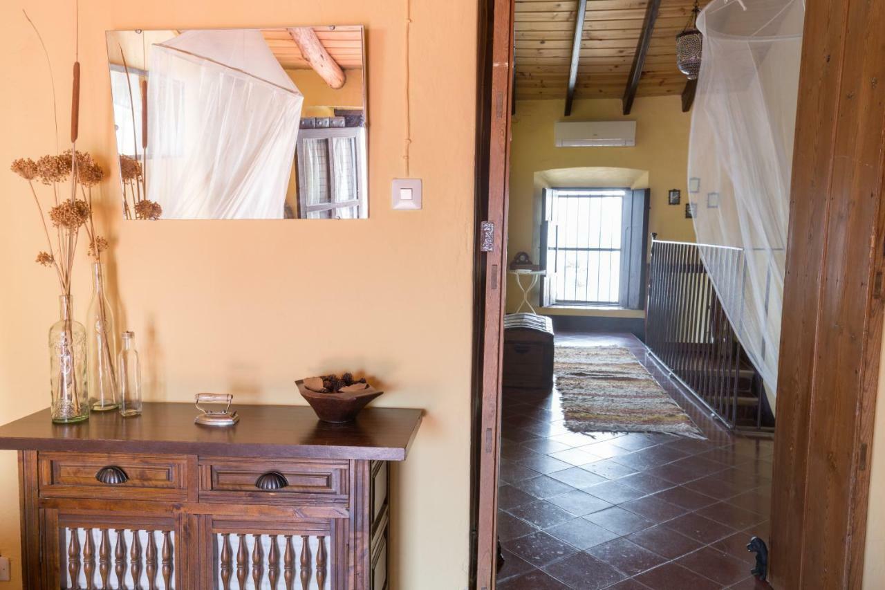 Casa Centenaria Con Encanto Zufre Esterno foto